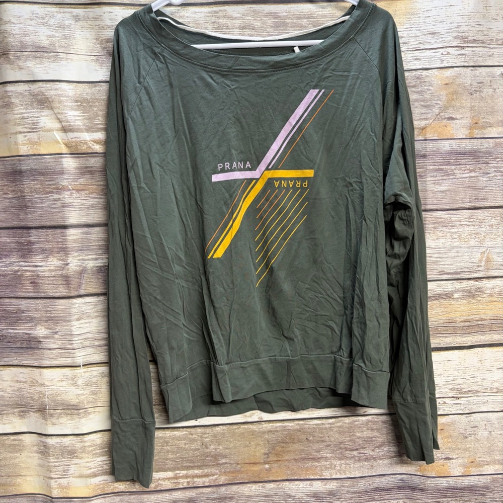 Prana Womens Long Sleeve Graphic Tee Olive Green Raglan Scoop Neck Size Large